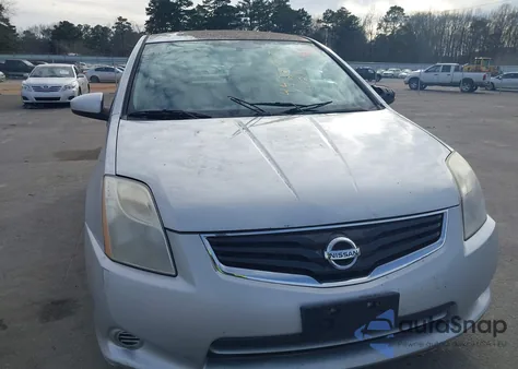 2010 Nissan Sentra 2.0S z USA, uszkodzony, nr VIN 3N1AB6AP8AL628036